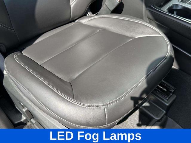Photo of 2023 Carbonized Gray Metallic Ford Explorer