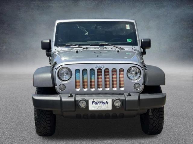 Photo of 2014 Billet Metallic Clearcoat Jeep Wrangler Unlimited