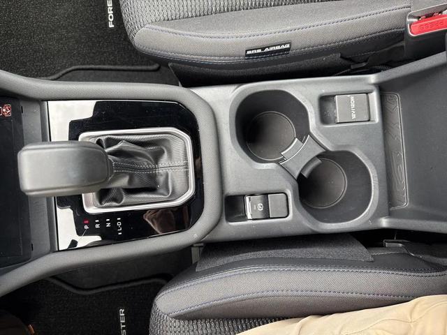 Photo of 2025 Autumn Green Metallic Subaru Forester