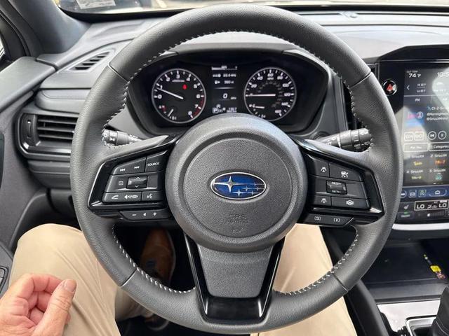 Photo of 2025 Autumn Green Metallic Subaru Forester