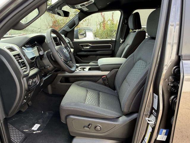 Photo of 2026 Granite Crystal Metallic Clearcoat RAM 1500