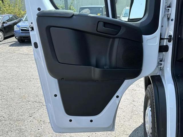 Photo of 2024 Bright White Clearcoat RAM ProMaster 3500