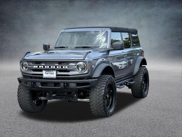 Photo of 2022 Gray Ford Bronco