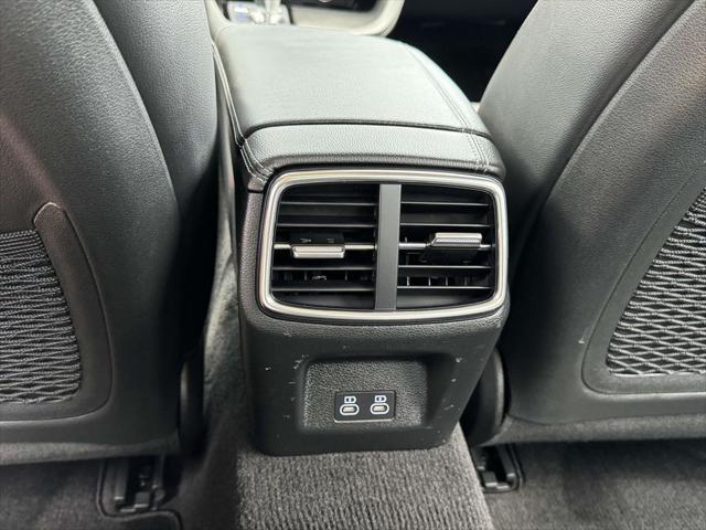 Photo of 2025 Vatna Gray Genesis G70