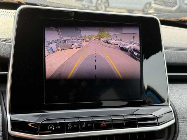 Photo of 2025 Hydro Blue Pearlcoat Jeep Compass