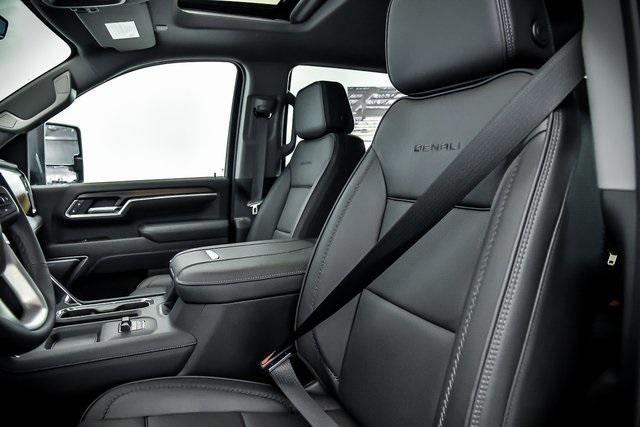 Photo of 2025 Downpour Metallic GMC Sierra 2500