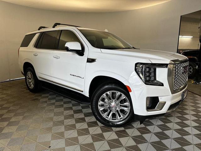 Photo of 2021 Summit White GMC Yukon