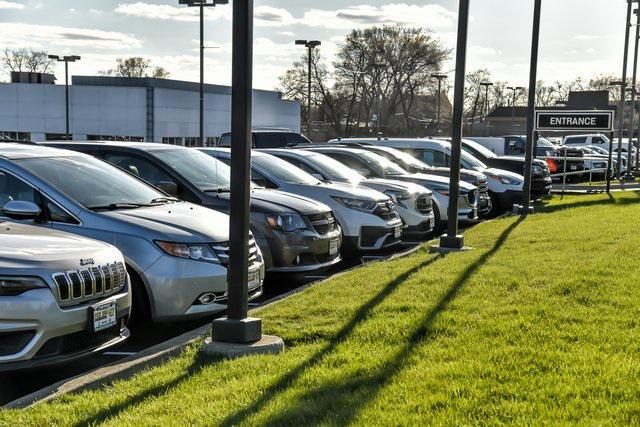 Photo of 2024 Onyx Black GMC Yukon XL
