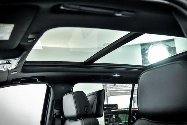 Photo of 2024 Onyx Black GMC Yukon XL