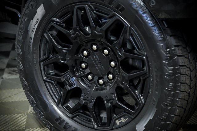 Photo of 2025 Meteorite Metallic (Gray) GMC HUMMER EV SUV