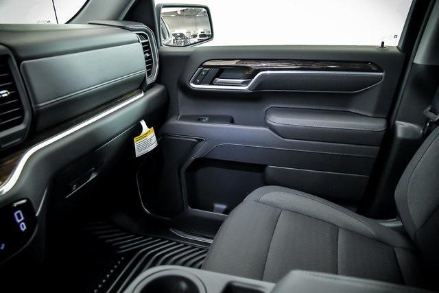 Photo of 2025 Onyx Black GMC Sierra 1500