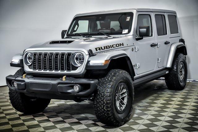 Photo of 2024 Silver Zynith Clearcoat Jeep Wrangler