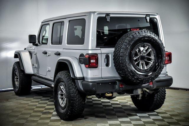 Photo of 2024 Silver Zynith Clearcoat Jeep Wrangler