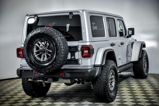 Photo of 2024 Silver Zynith Clearcoat Jeep Wrangler