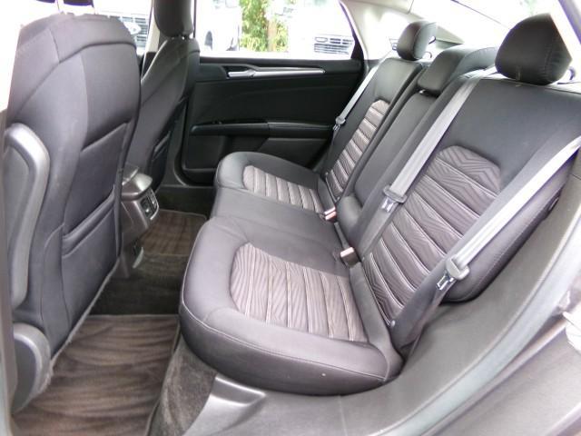 Photo of 2016 Magnetic Ford Fusion