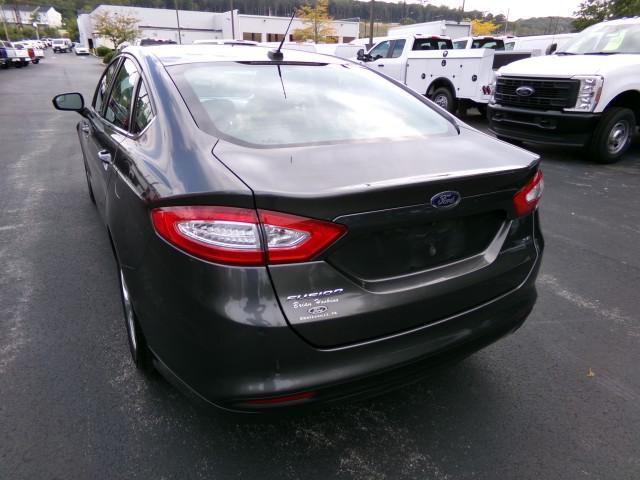 Photo of 2016 Magnetic Ford Fusion