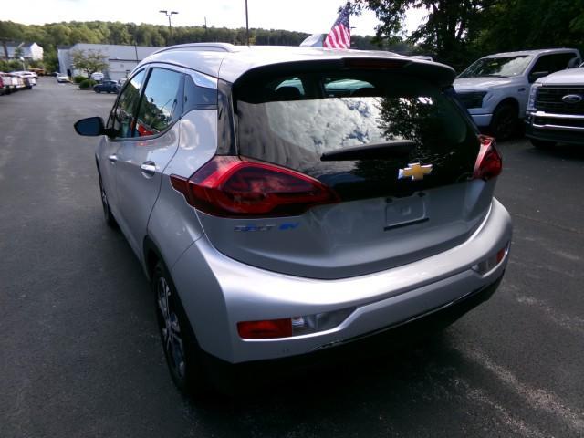 Photo of 2021 Silver Ice Metallic Chevrolet Bolt EV