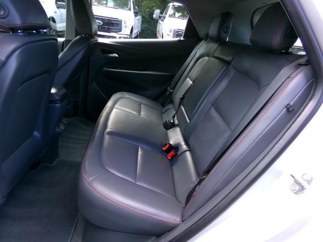 Photo of 2021 Silver Ice Metallic Chevrolet Bolt EV
