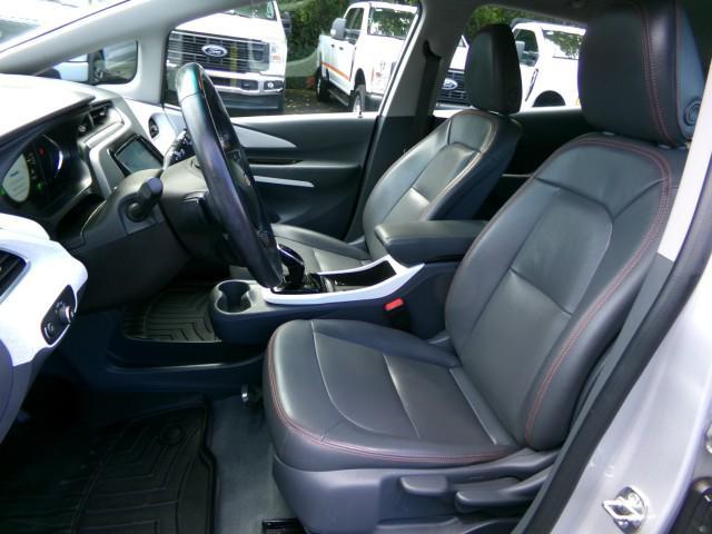 Photo of 2021 Silver Ice Metallic Chevrolet Bolt EV