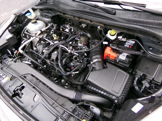Photo of 2022 Carbonized Gray Metallic Ford Escape