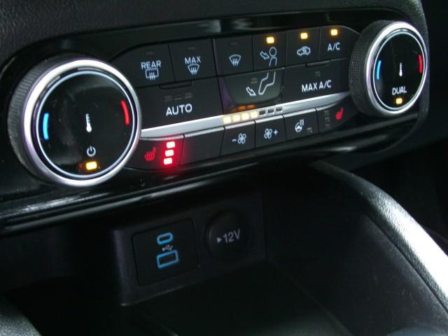 Photo of 2022 Carbonized Gray Metallic Ford Escape