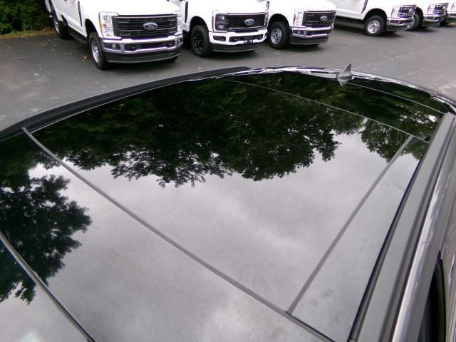 Photo of 2022 Carbonized Gray Metallic Ford Escape