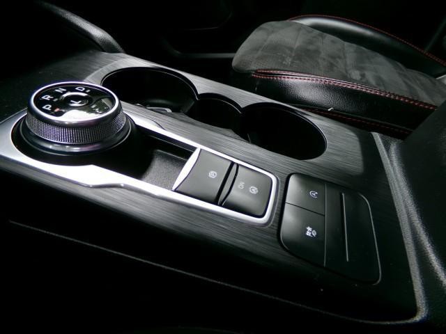 Photo of 2022 Carbonized Gray Metallic Ford Escape
