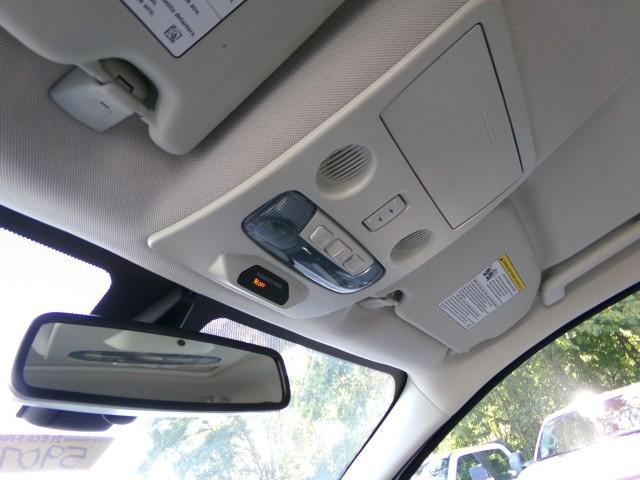 Photo of 2021 Diamond White Ford EcoSport