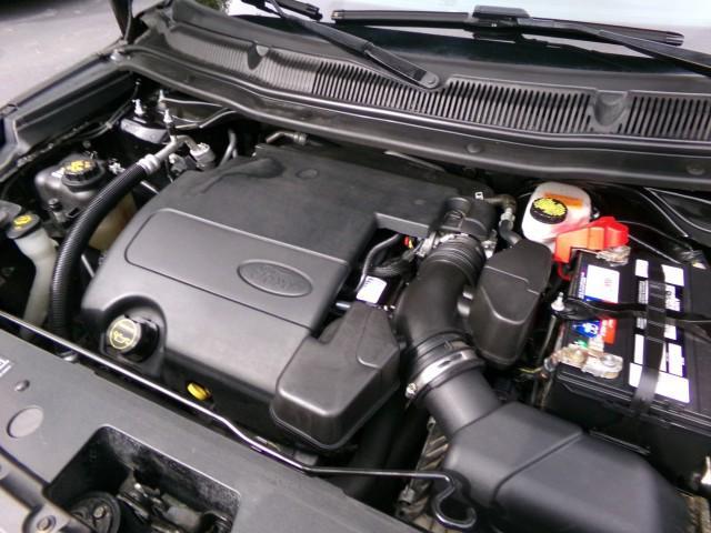 Photo of 2017 Shadow Black Ford Explorer