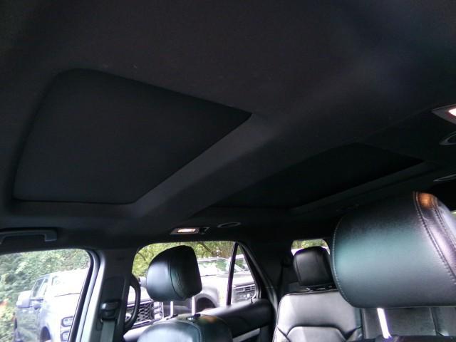 Photo of 2017 Shadow Black Ford Explorer