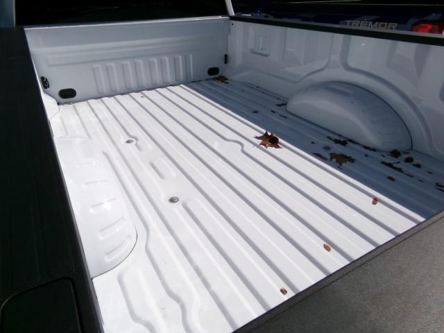 Photo of 2026 Oxford White Ford F-350