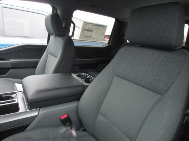 Photo of 2025 Oxford White Ford F-150