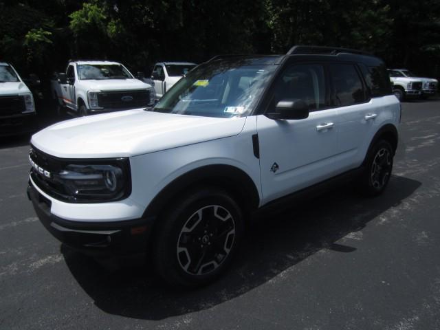 Photo of 2021 Oxford White Ford Bronco Sport