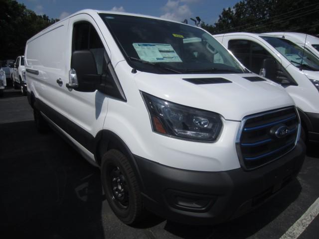 Photo of 2025 Oxford White Ford Transit-350