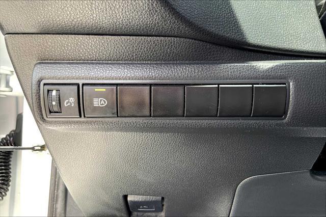 Photo of 2023 Ice Cap Toyota Corolla