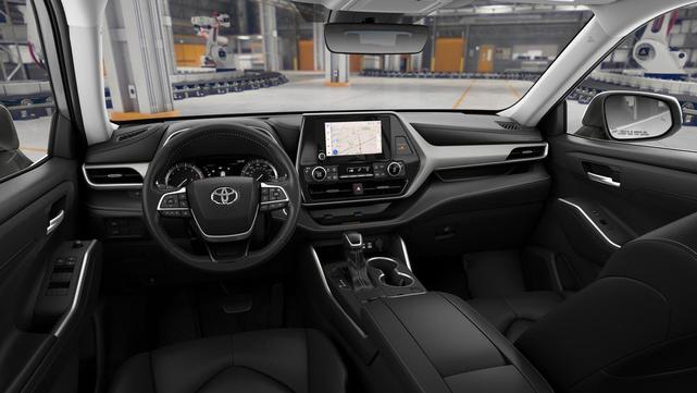Photo of 2025 Midnight Black Metallic Toyota Highlander