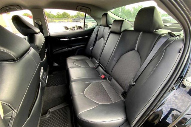 Photo of 2023 Midnight Black Metallic Toyota Camry