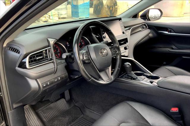 Photo of 2023 Midnight Black Metallic Toyota Camry