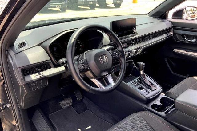 Photo of 2025 Crystal Black Pearl Honda CR-V Hybrid
