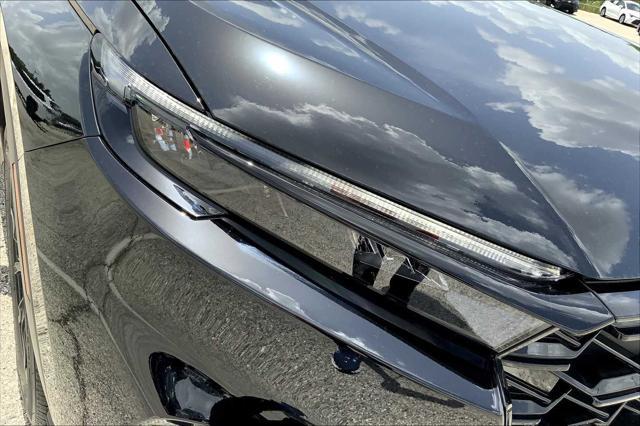 Photo of 2025 Crystal Black Pearl Honda CR-V Hybrid