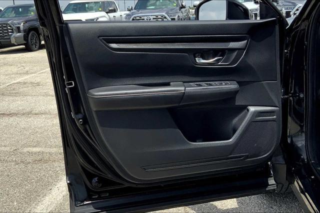 Photo of 2025 Crystal Black Pearl Honda CR-V Hybrid