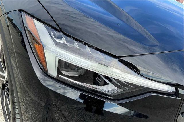 Photo of 2022 Midnight Polestar 2