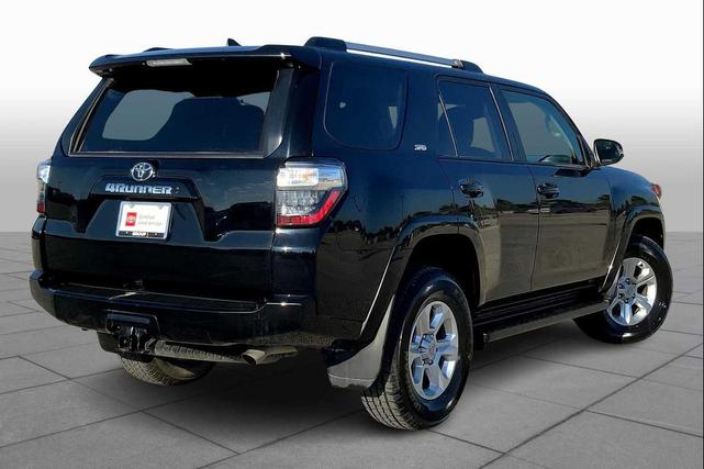 Photo of 2024 Midnight Black Metallic Toyota 4Runner
