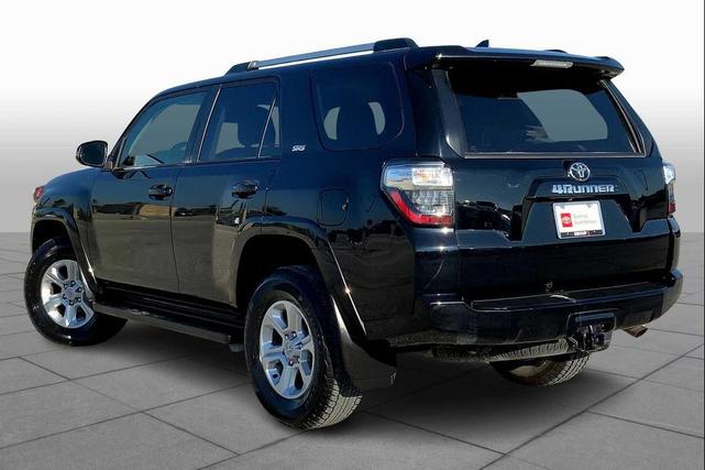Photo of 2024 Midnight Black Metallic Toyota 4Runner