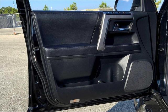 Photo of 2024 Midnight Black Metallic Toyota 4Runner