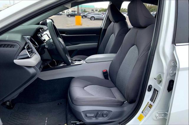 Photo of 2020 Super White Toyota Camry