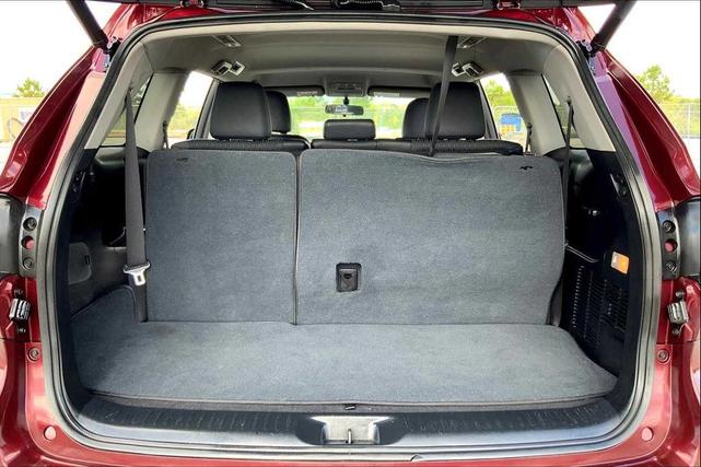 Photo of 2015 Ooh La La Rouge Mica Toyota Highlander