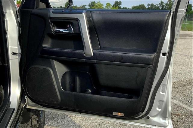 Photo of 2019 Classic Silver Metallic Toyota 4Runner
