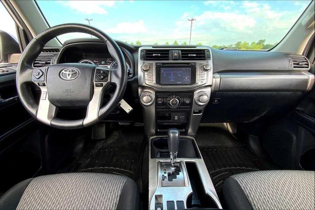 Photo of 2019 Classic Silver Metallic Toyota 4Runner