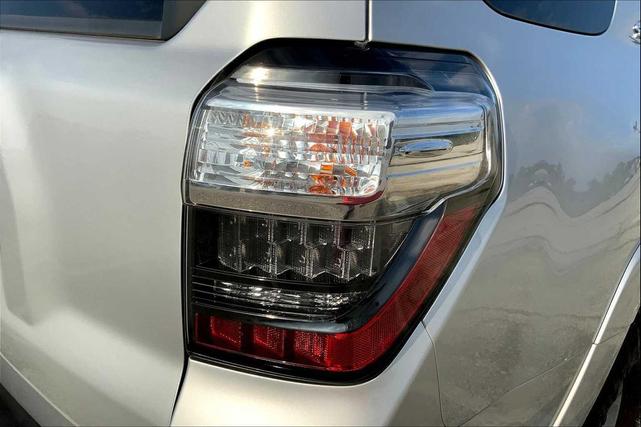 Photo of 2019 Classic Silver Metallic Toyota 4Runner